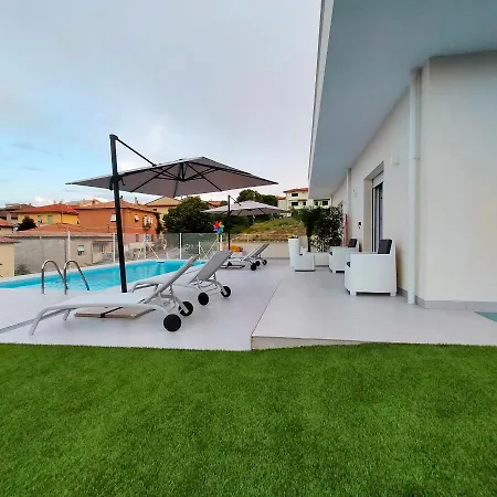 Relais La Girandola Gæstehus